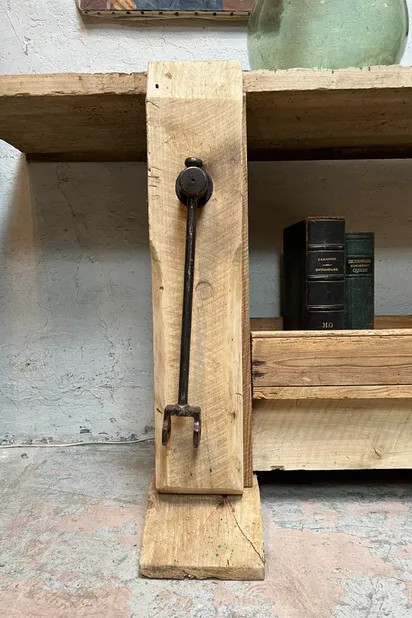Établi ancien en bois brut du début XXème siècle - Marchand d'Oublis