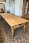 Large table en sapin 