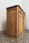 Ancien buffet rustique en chêne