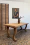 Table en chêne à piètement lyre