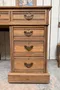 Ancien bureau en noyer