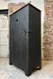 Armoire art populaire peinte en noir