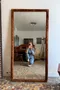 Grand miroir XIXe en velours d’origine