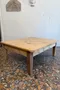 Ancienne table basse en peuplier