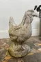Poule décorative en béton – années 80