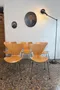 Chaises Fritz Hansen — design Arne Jacobsen