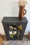 Petite vitrine noire