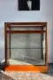 Ancienne vitrine de magasin en hêtre – Années 50