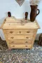 Ancienne commode en hêtre – Début XXe