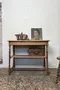Petite console table en noyer - Début XXe siècle