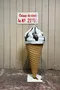 Ancien cornet de glace publicitaire