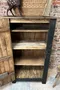 Armoire art populaire peinte en noir