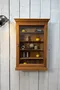 Petite vitrine murale en sapin