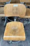 Anciennes chaises de laboratoire 
