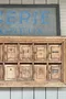 Anciennes boîtes aux lettres en bois Début XXème 
