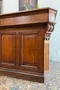 Ancien comptoir de commerce en chêne