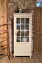 Ancienne vitrine en bois  couleur crème Début XXème 