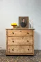Ancienne commode en sapin 