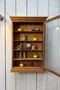 Petite vitrine murale en sapin