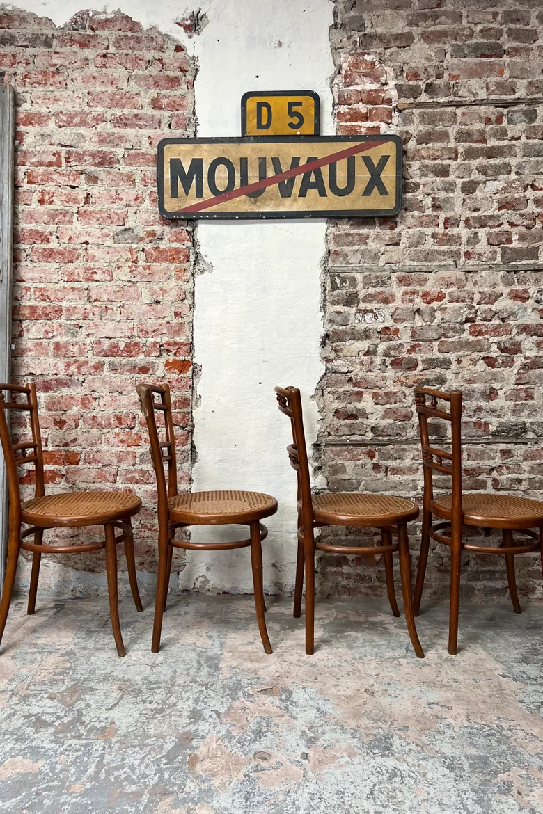 4 chaises de bistrot Thonet