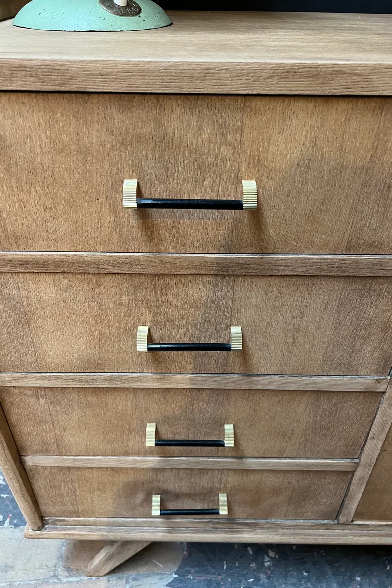 Commode vintage en chêne Années 50 — Commode vintage en chêne Années 50