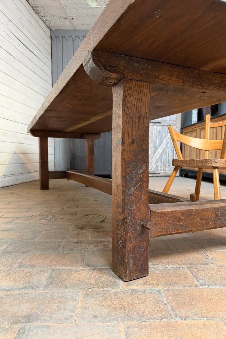 Grande table de communauté en chêne – fin XIXe / début XXe
