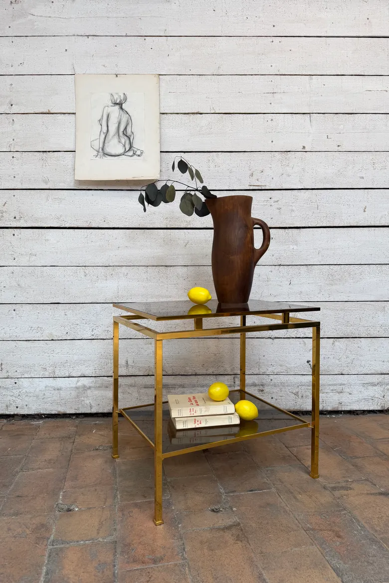 Table d’appoint en laiton doré