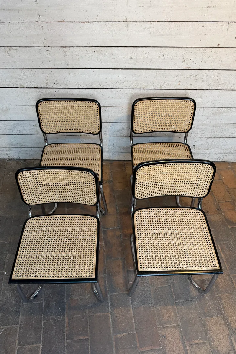 Série de 4 chaises de style Breuer – années 70