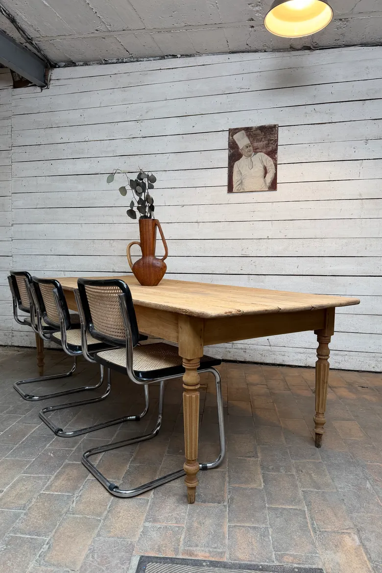 Ancienne table en sapin