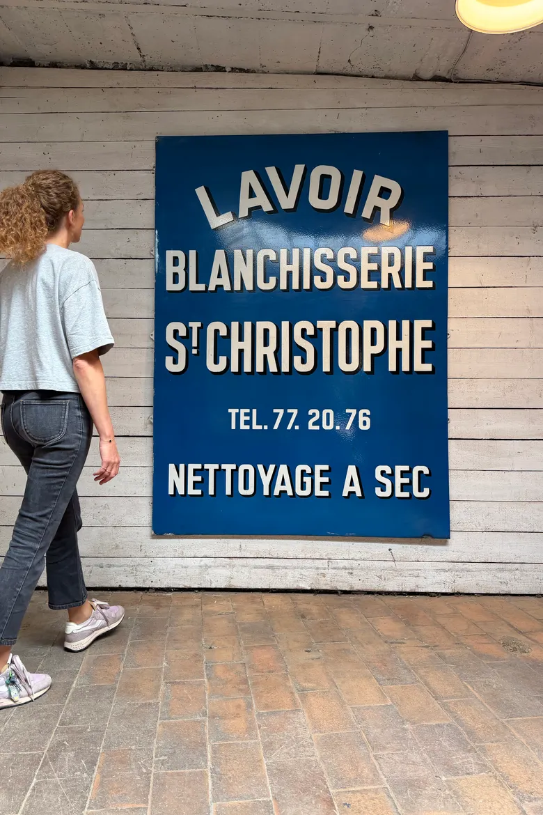 Ancienne plaque émaillée de blanchisserie – années 1950