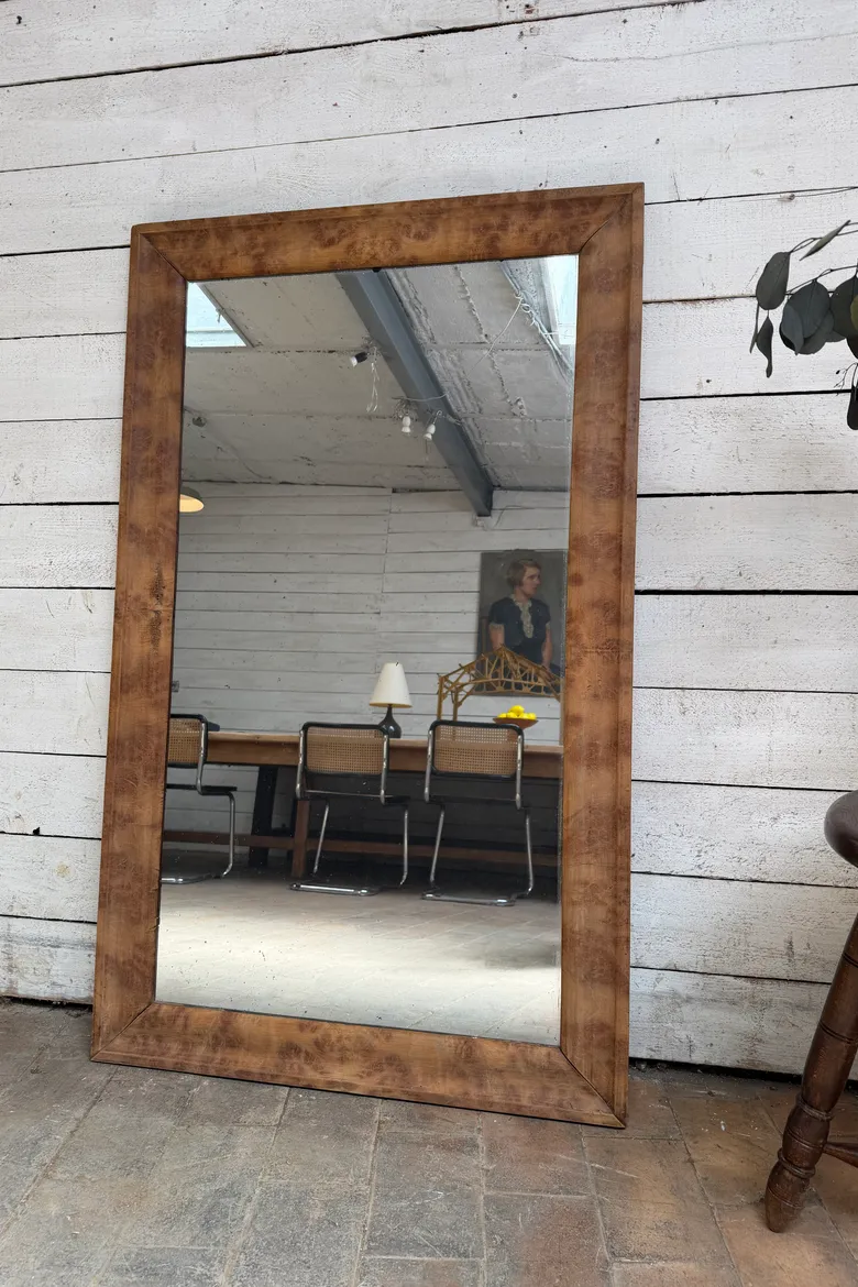 Miroir en loupe d’orme – fin XIXe siècle
