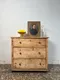 Ancienne commode en sapin 