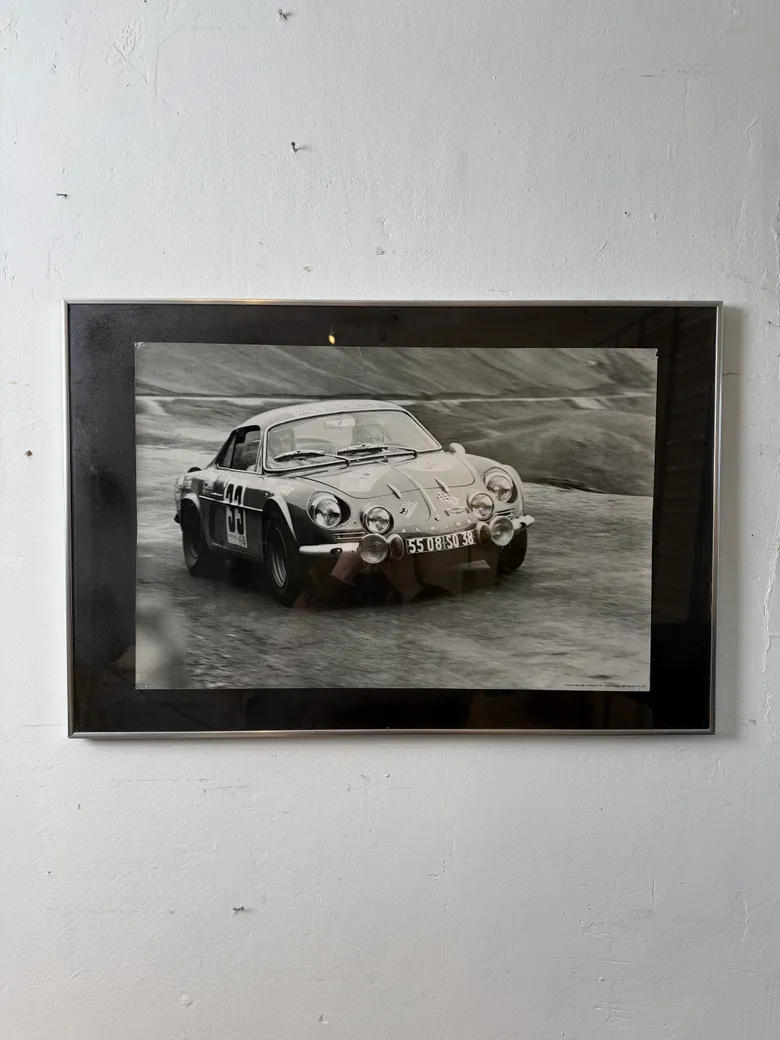 Photo automobile encadrée – années 90 — Photo automobile encadrée – années 90