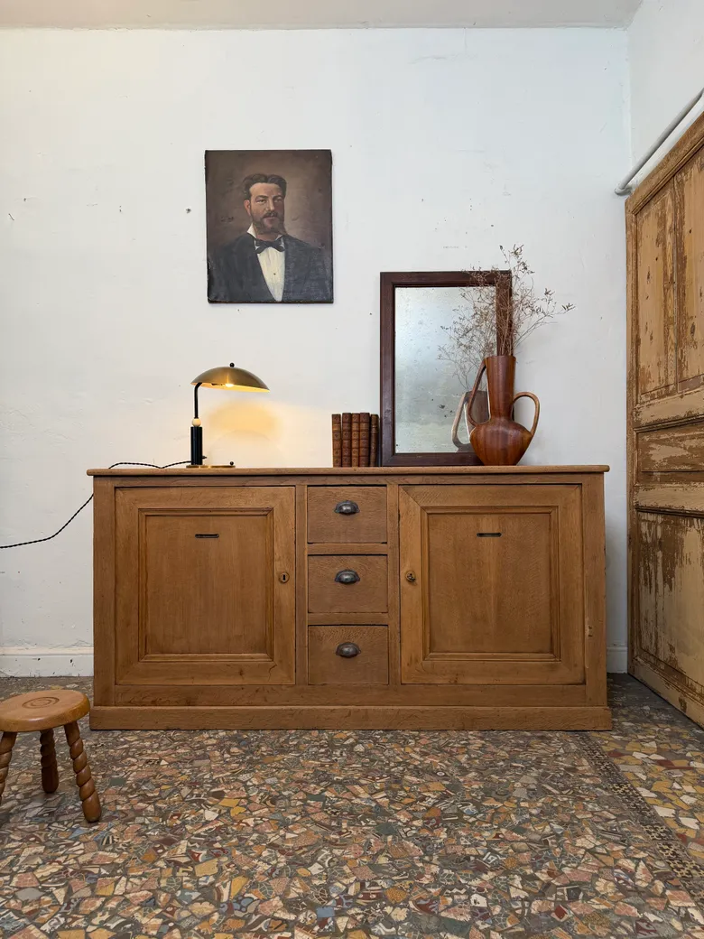 Ancien buffet en chêne – Début XXe siècle