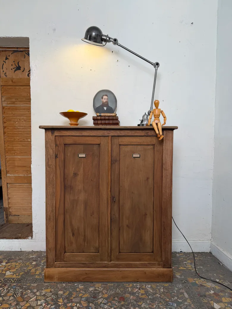 Buffet en noyer — début XXe — Buffet en noyer — début XXe