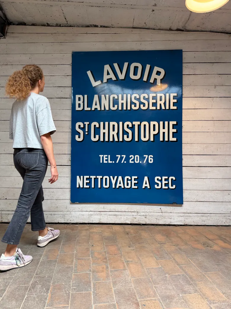 Ancienne plaque émaillée de blanchisserie – années 1950